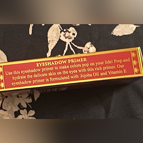 NIB~F.A.R.A.H’S Eyeshadow Primer - Picture 7 of 10